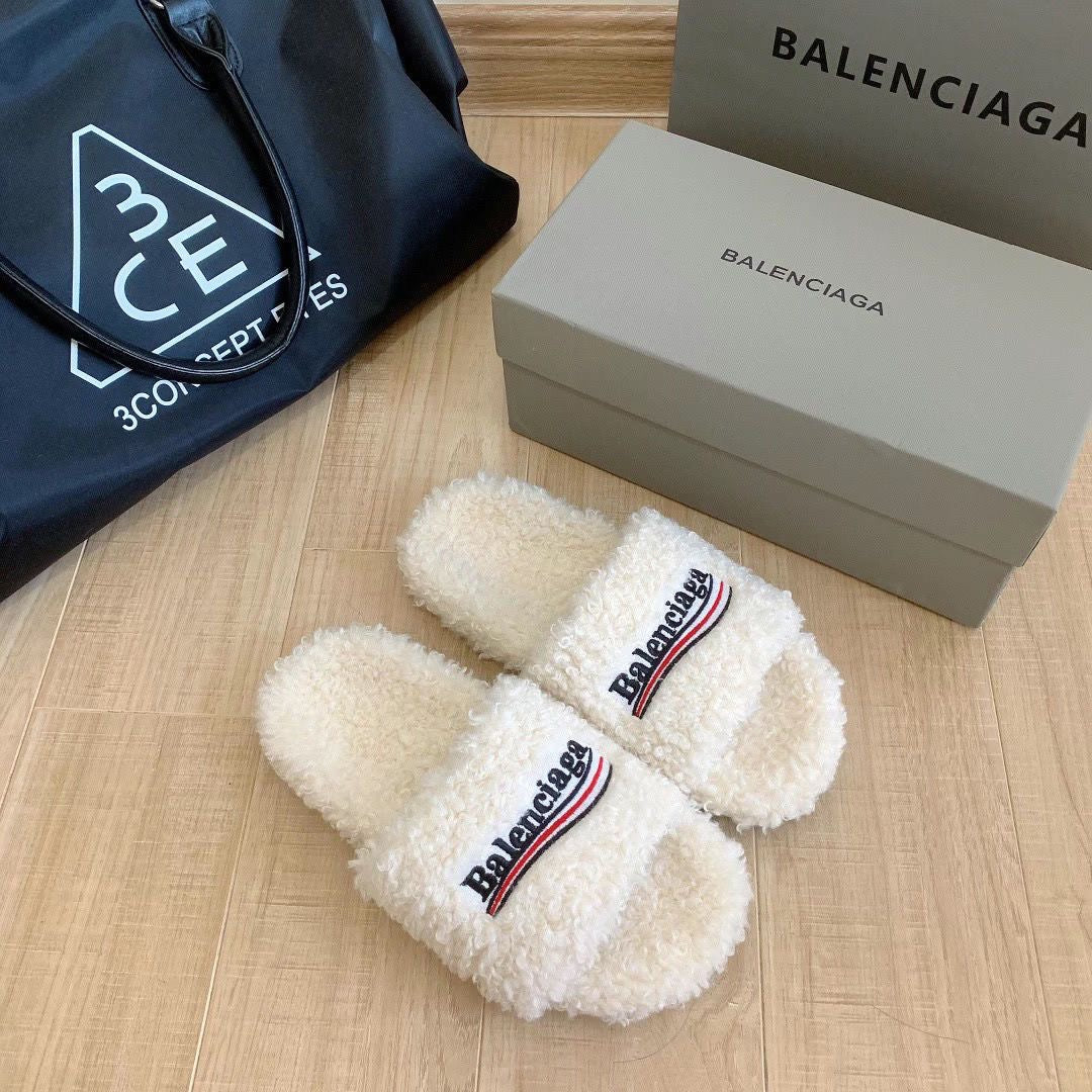 Balenciaga Furry Slides 'White'