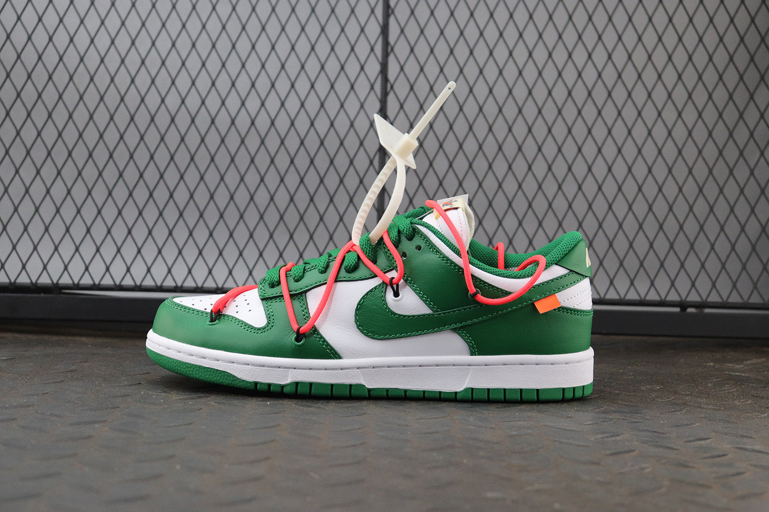 Nike Dunk Low "Off-White Pine Green"
