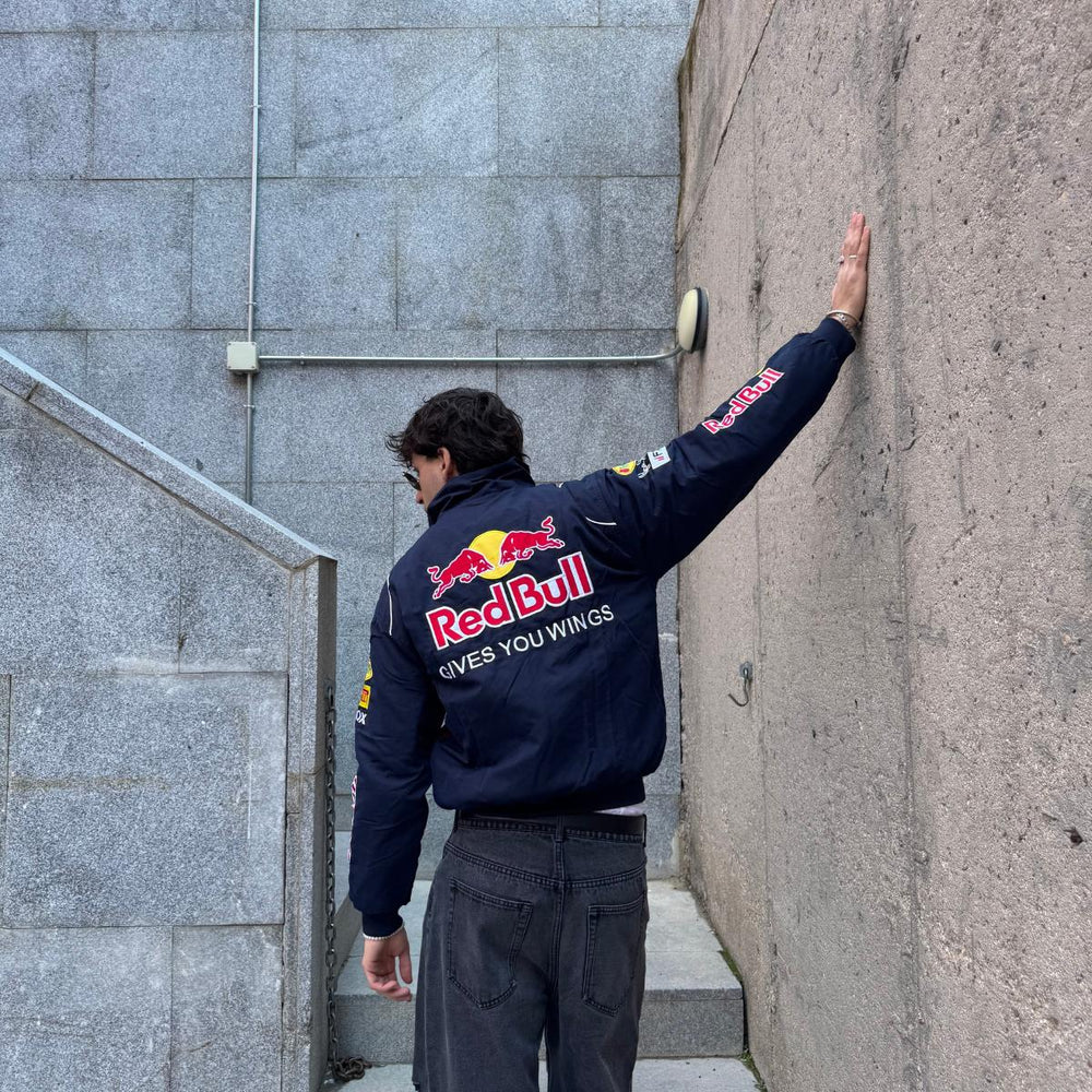 Red Bull Racing F1 Team Jacket – Limited Edition Motorsport