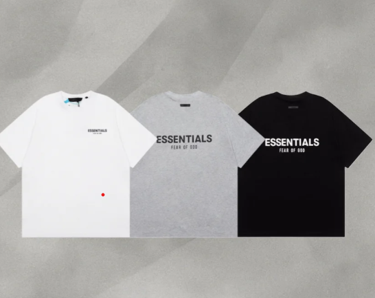 ESSENTIALS t-shirt