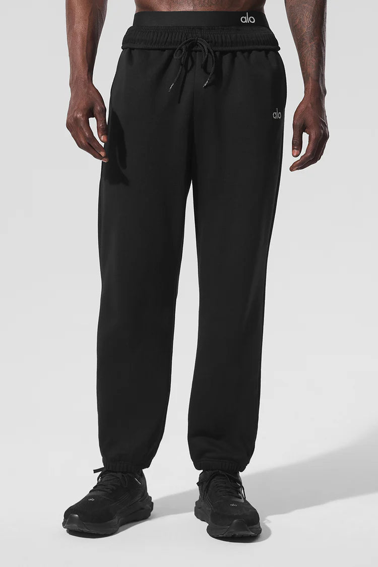 Accolade Sweatpant - Alo