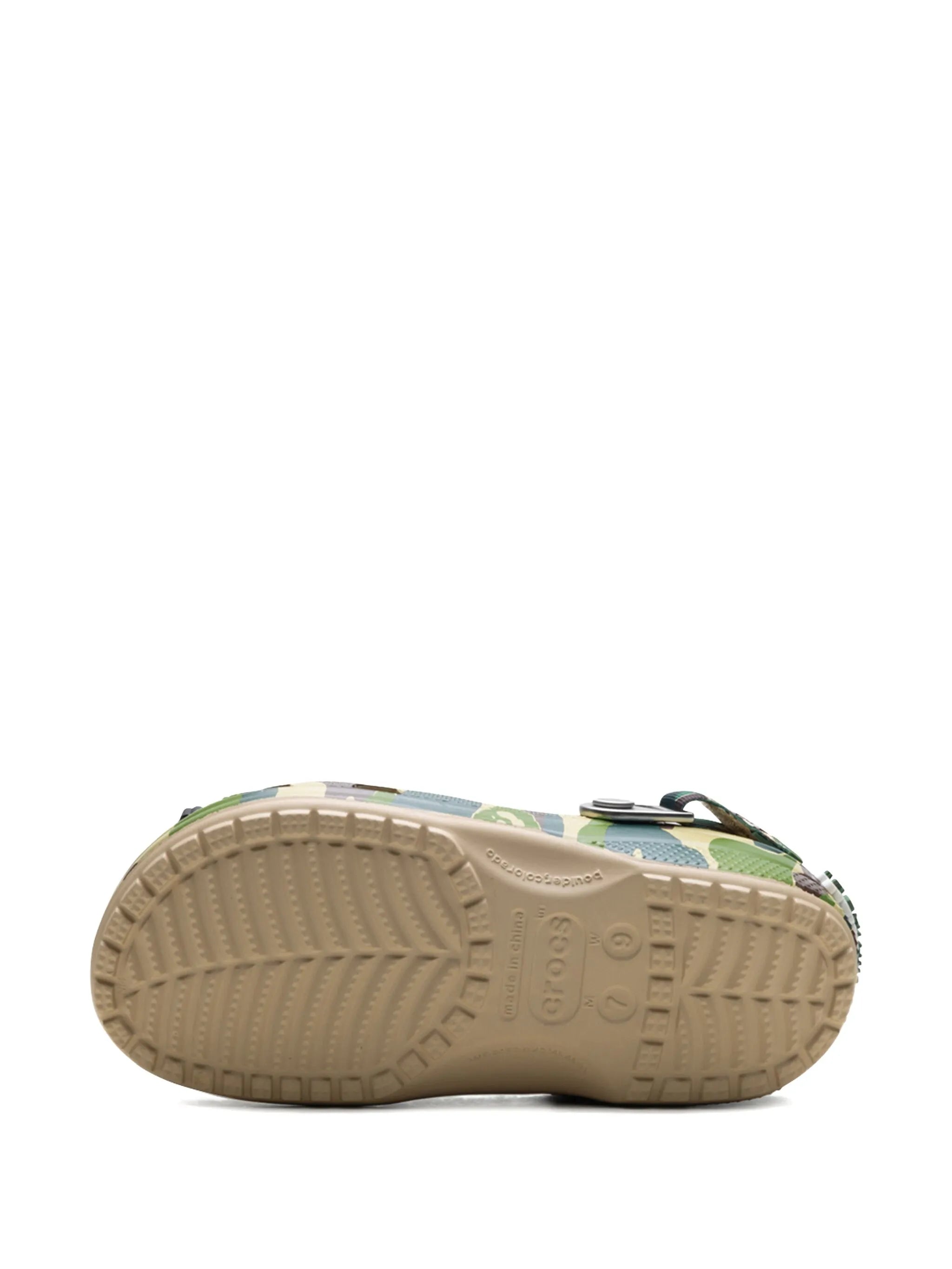 Crocs Classic Clog Unisex Green Camo Walking Shoe